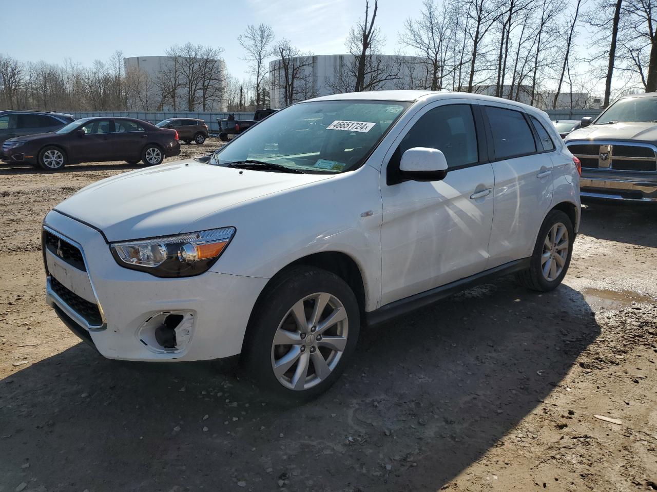 MITSUBISHI OUTLANDER 2015