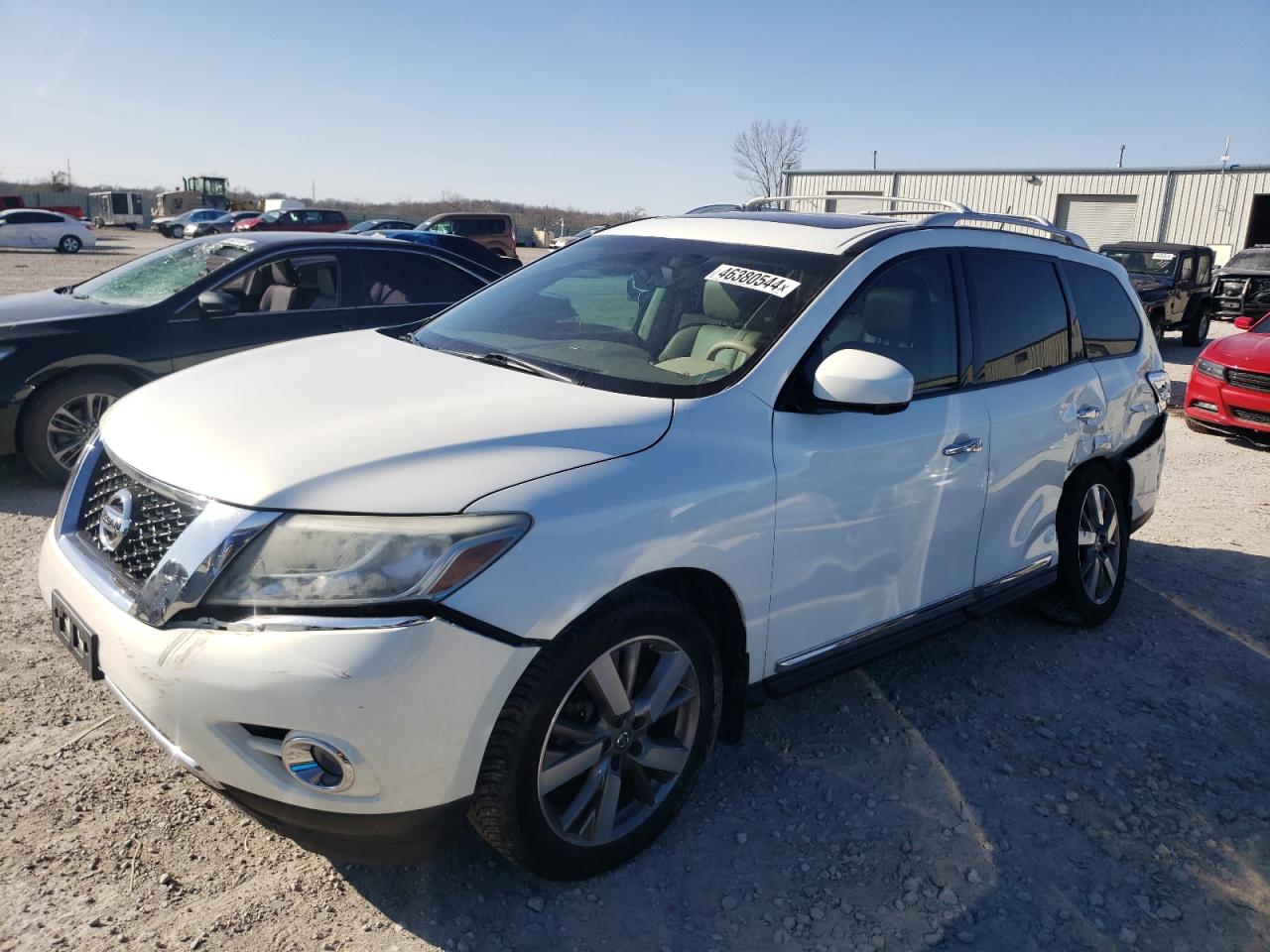 Nissan Pathfinder 2014