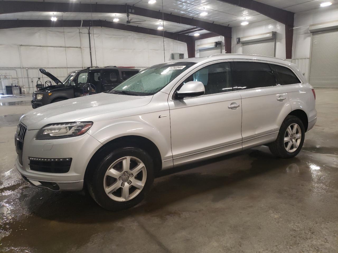 AUDI Q7 2015