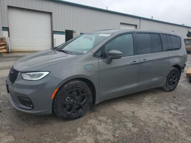Chrysler Pacifica 2022