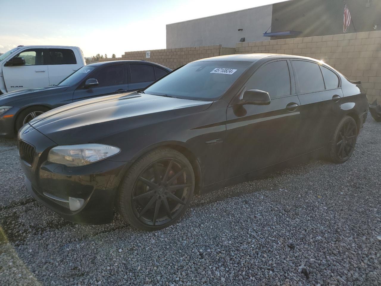 BMW 5 SERIES 2012