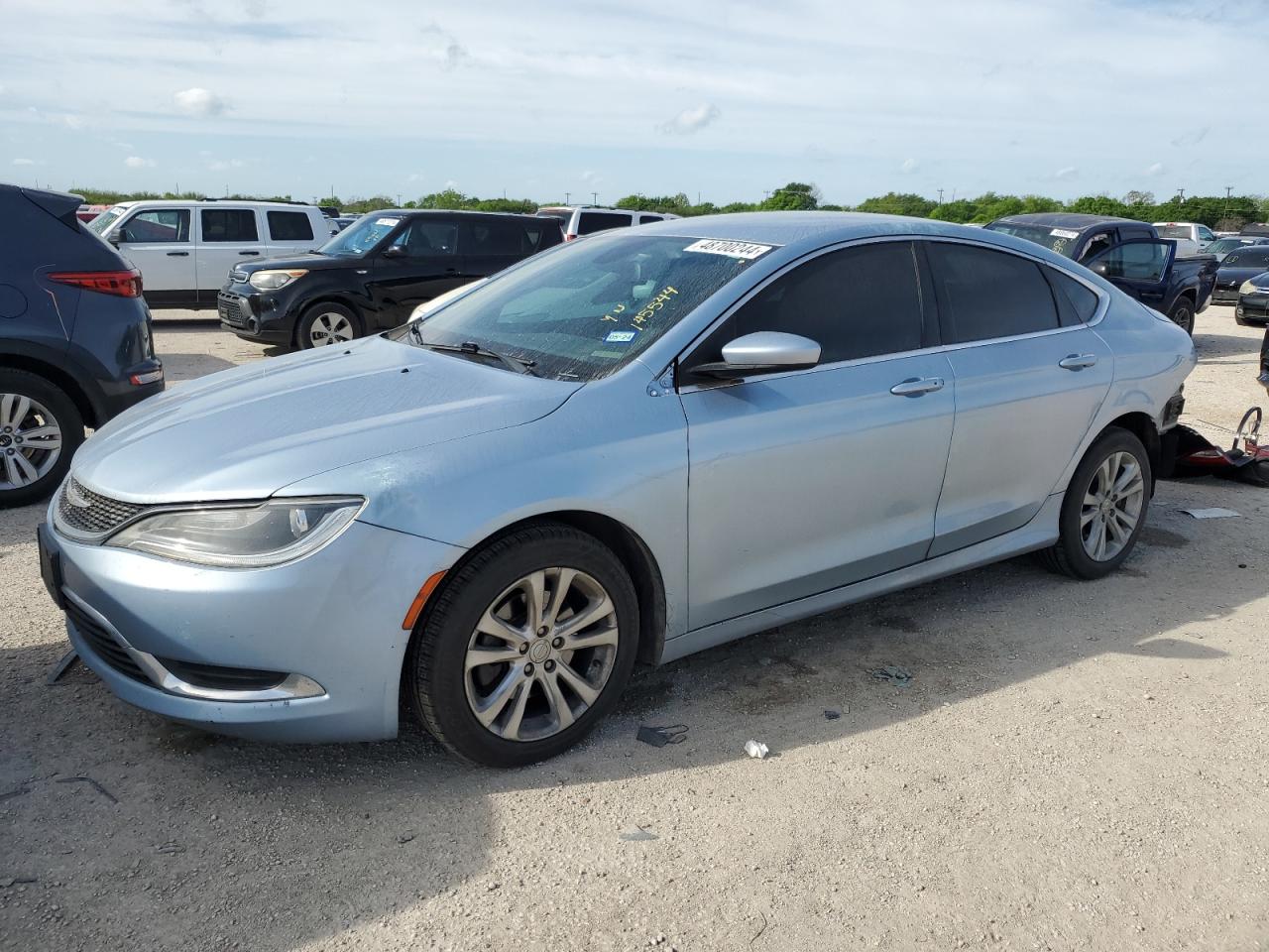 CHRYSLER 200 2015