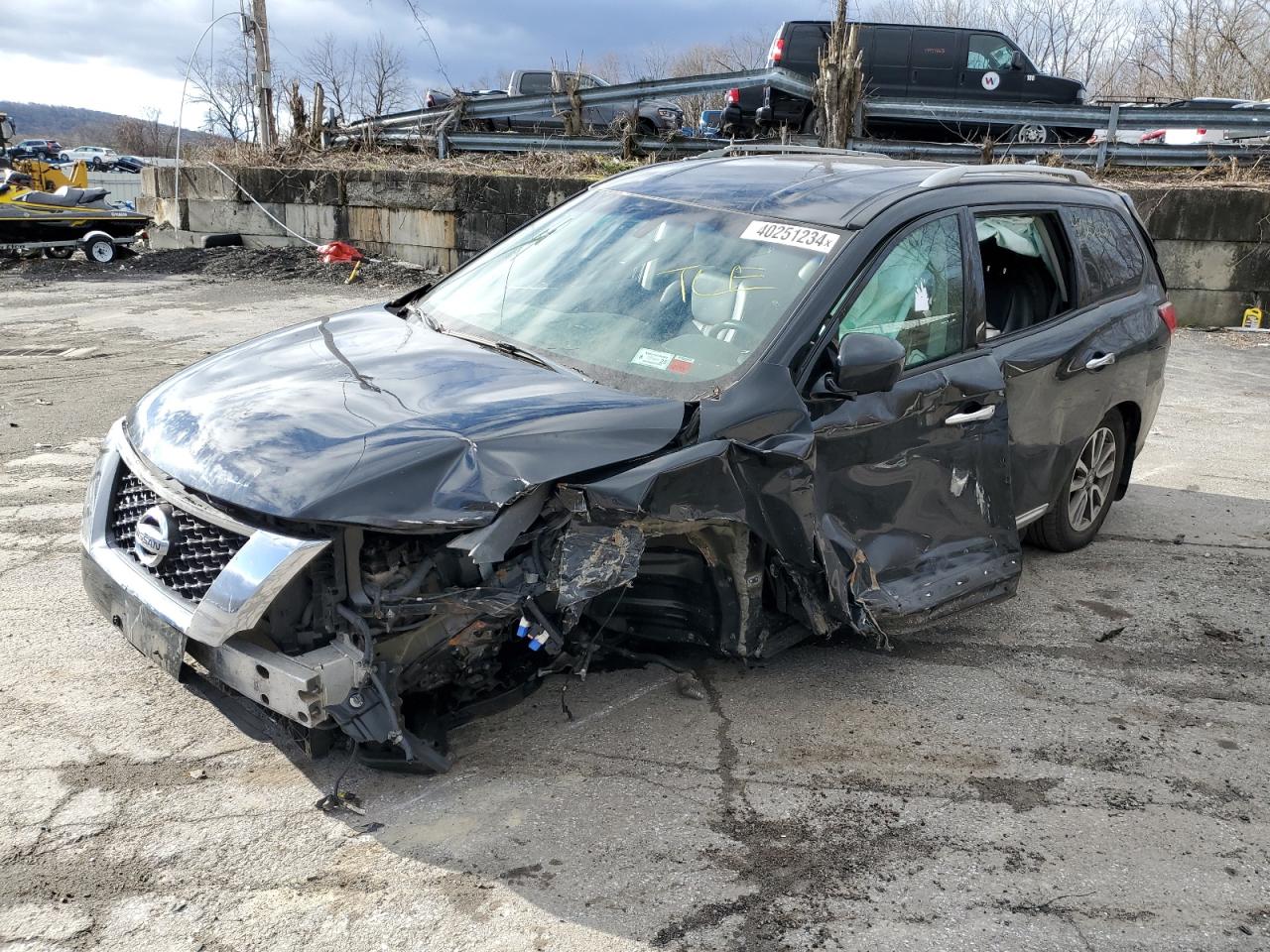 Nissan Pathfinder 2015