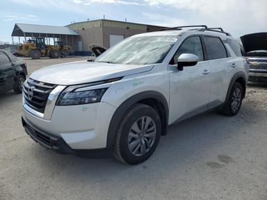 Nissan Pathfinder 2023