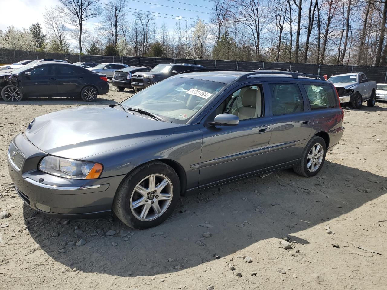 Volvo V70 2005