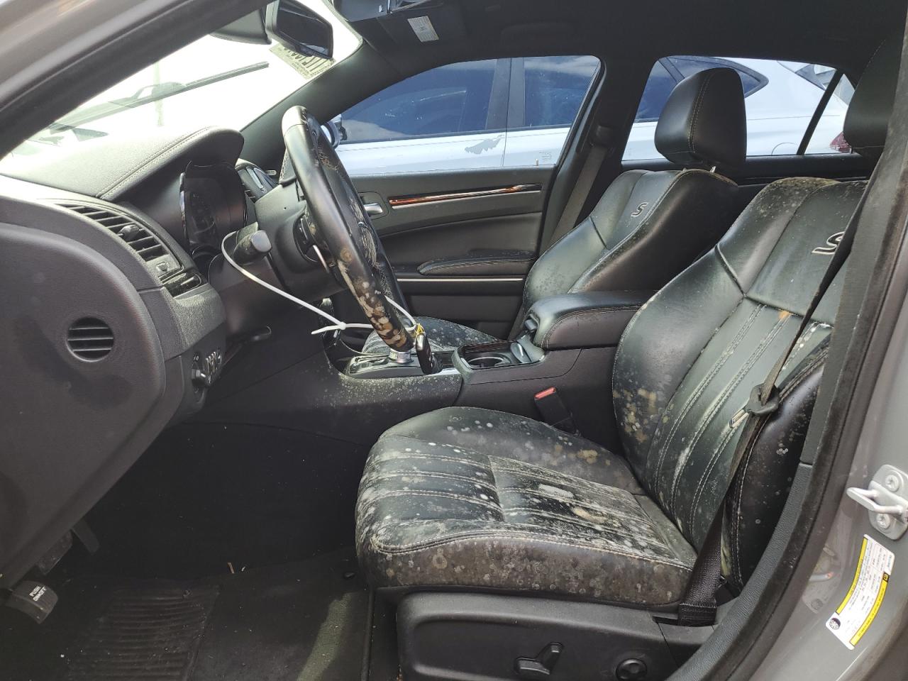 Chrysler 300 2019