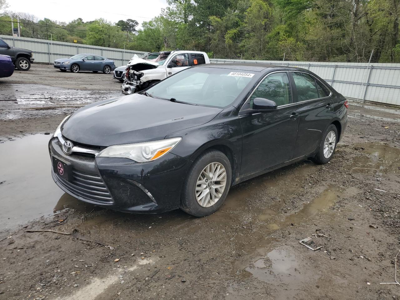 TOYOTA CAMRY 2016