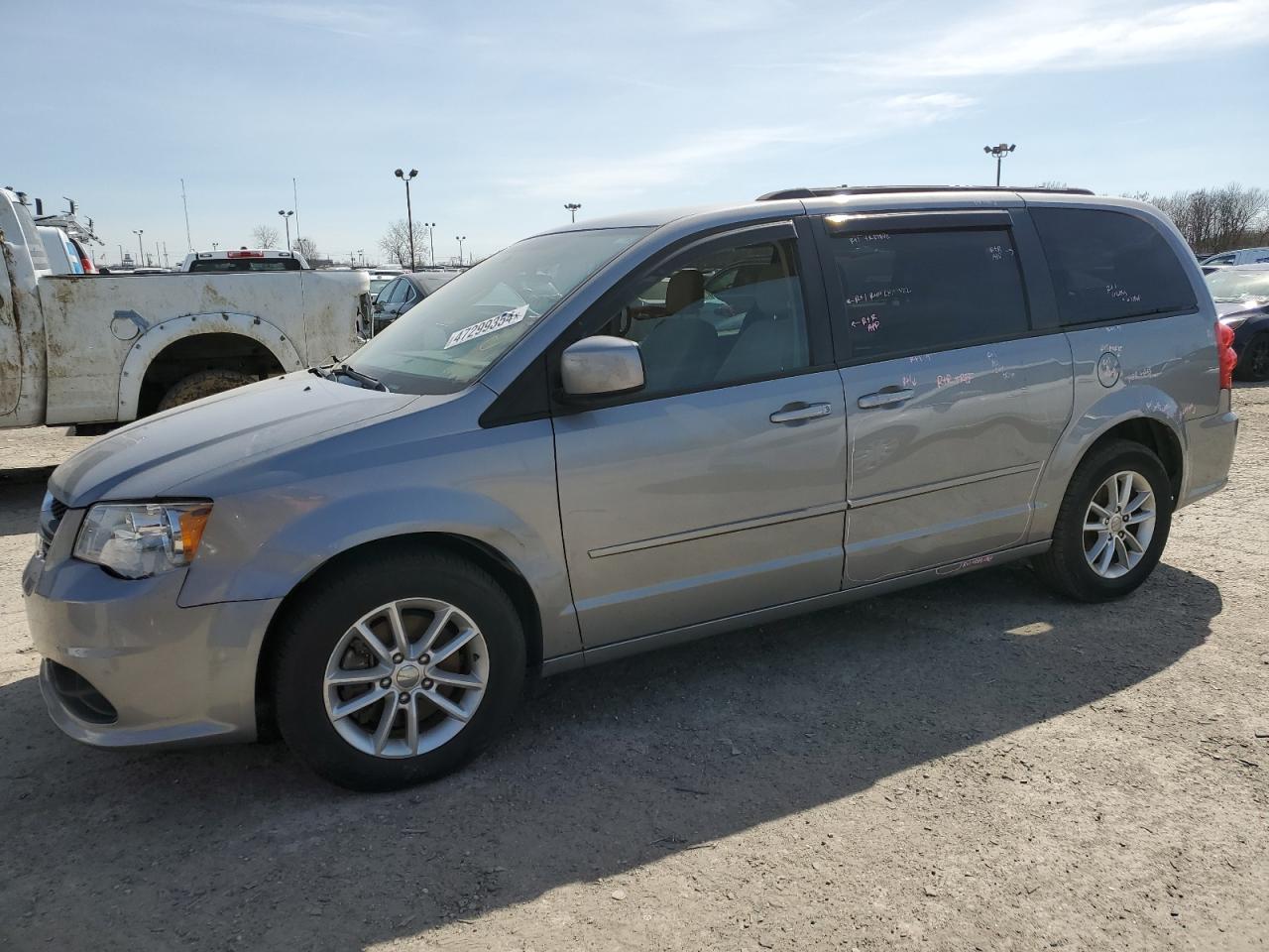 DODGE CARAVAN 2016