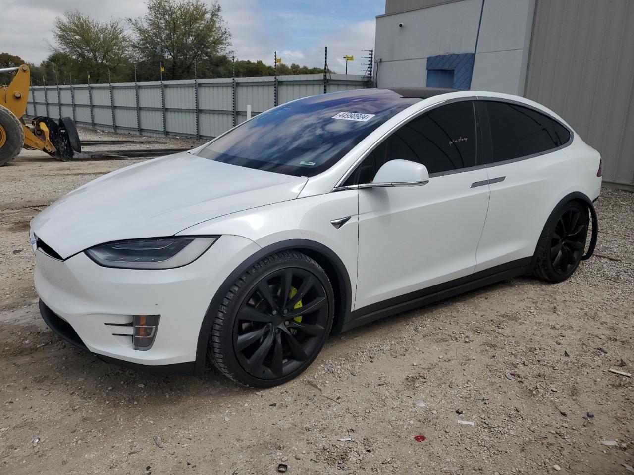 Tesla Model x 2019