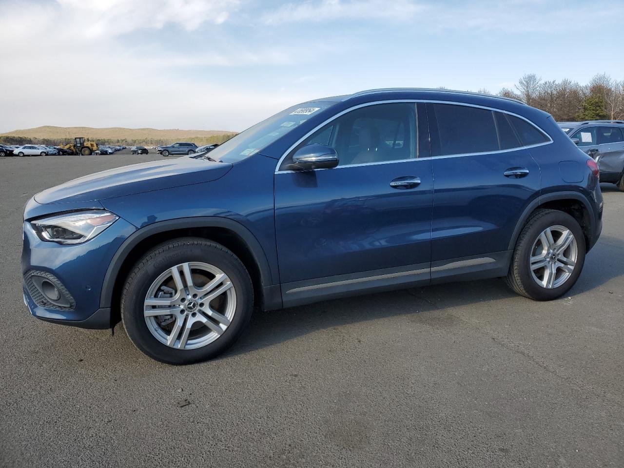 Mercedes-benz Gla-class 2021