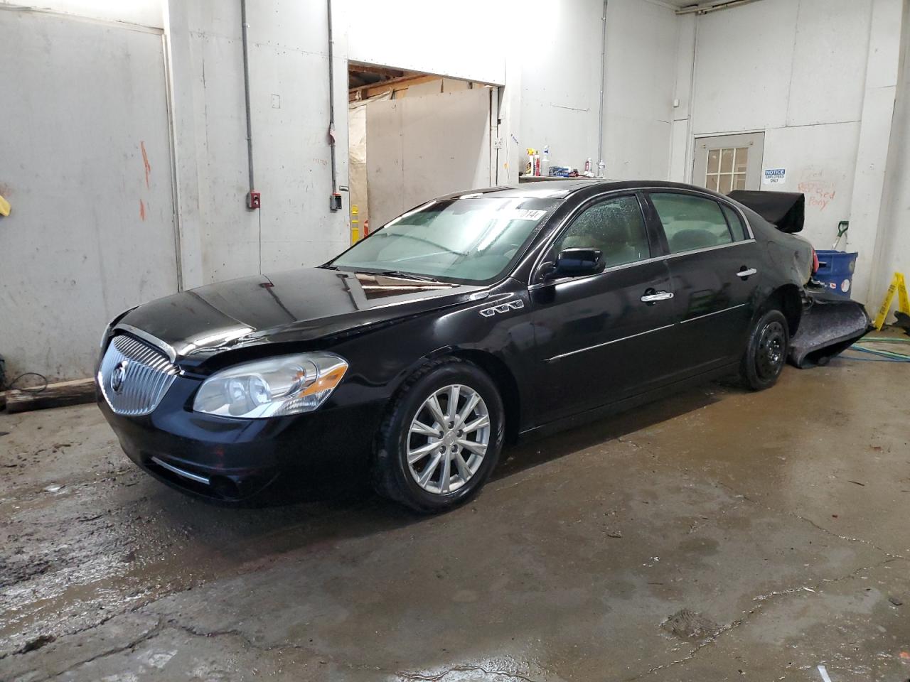 Buick Lucerne 2011