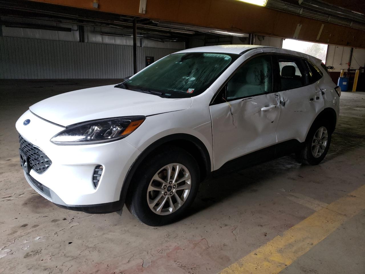 FORD ESCAPE 2022