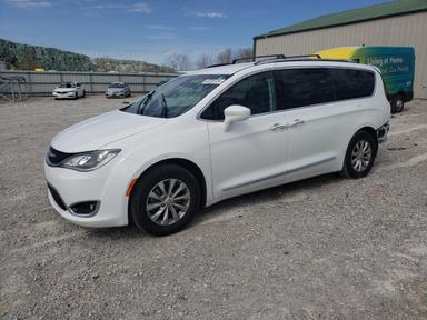 Chrysler Pacifica 2019