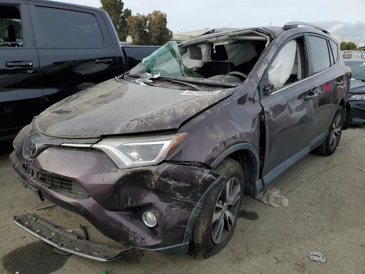 TOYOTA RAV4 2018