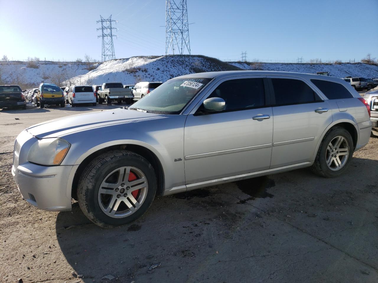 DODGE MAGNUM 2005