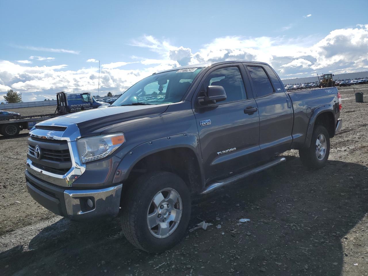 TOYOTA TUNDRA DOU 2015