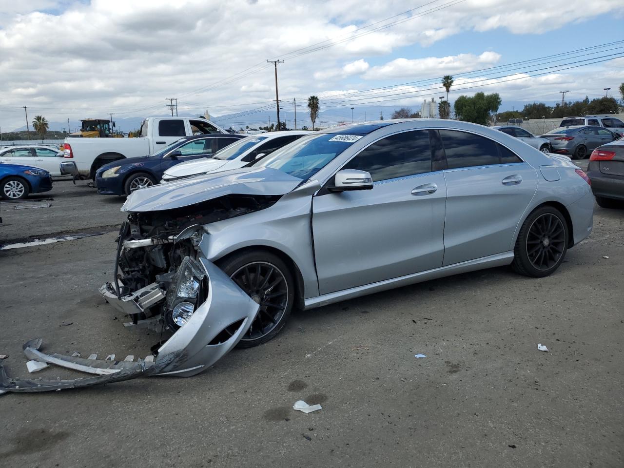 MERCEDES-BENZ CLA-CLASS 2014