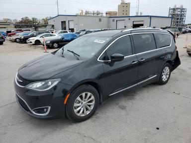 Chrysler Pacifica 2019