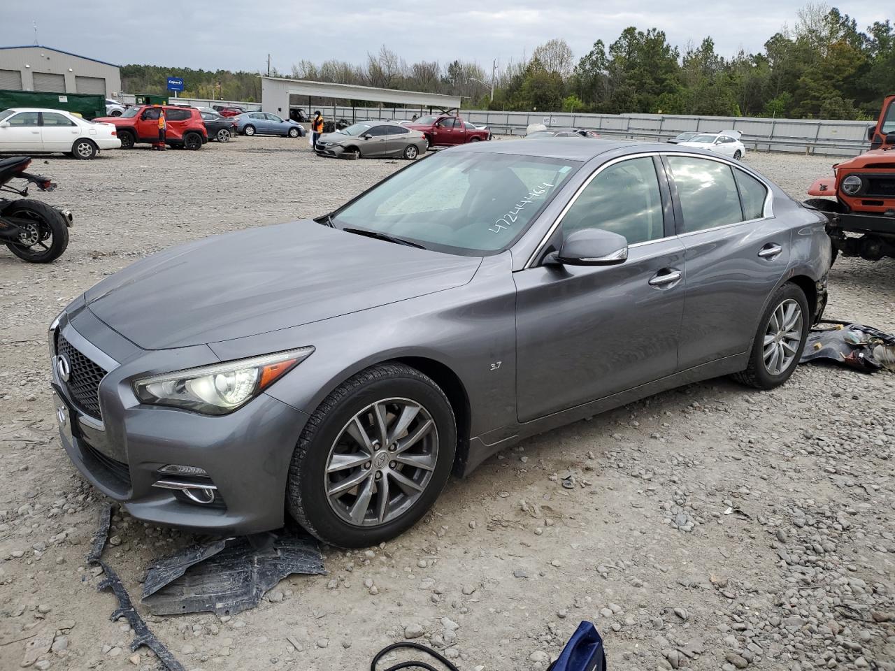 Infiniti Q50 2014