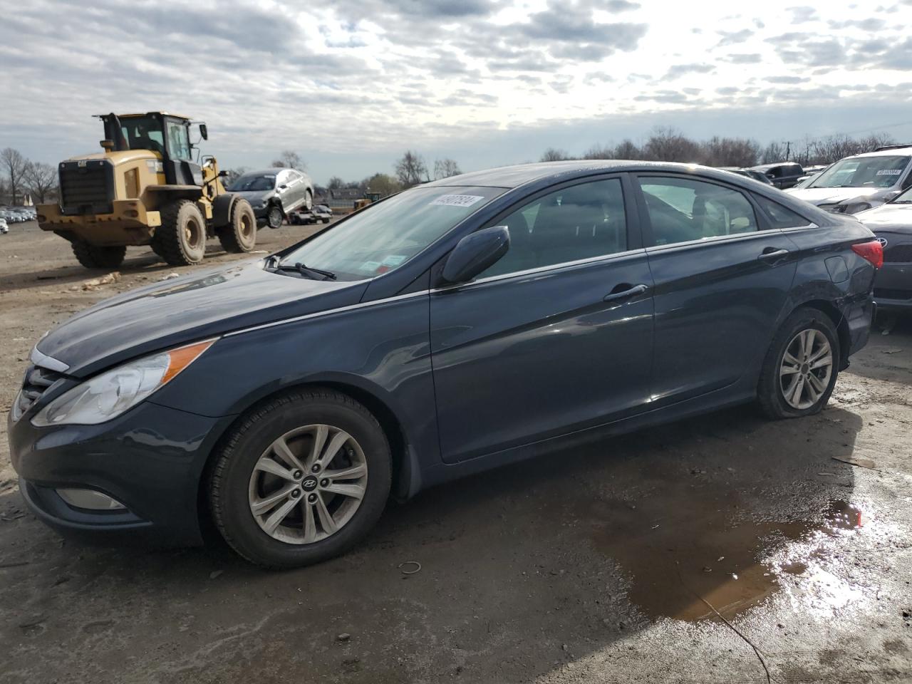 HYUNDAI SONATA GLS 2013