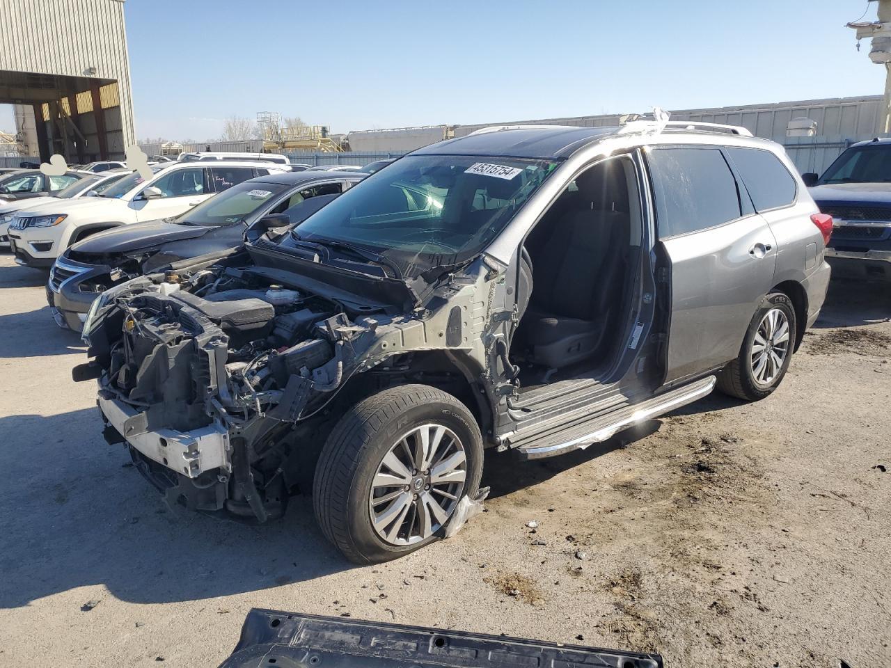 NISSAN PATHFINDER 2019