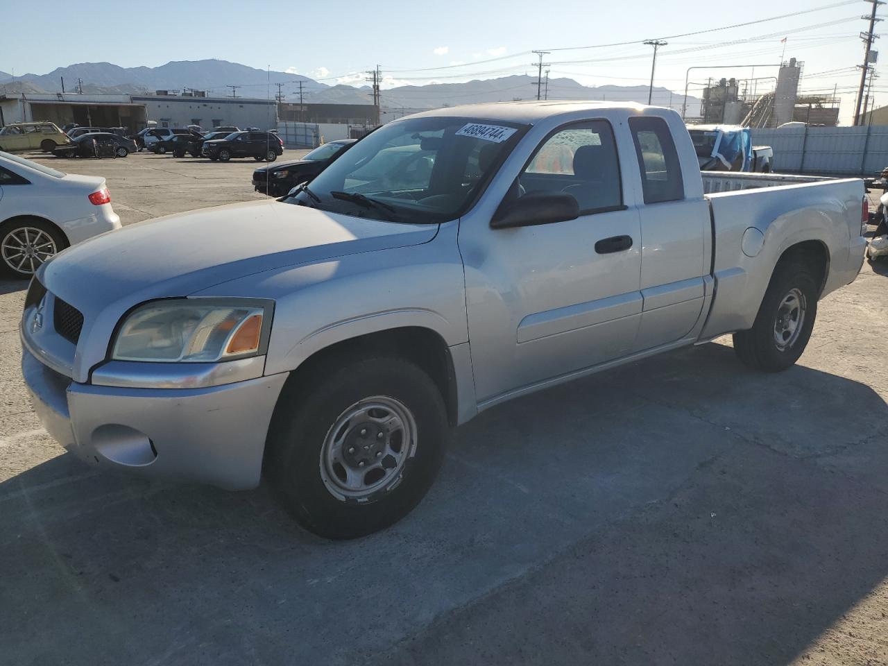 Mitsubishi Raider ls 2008