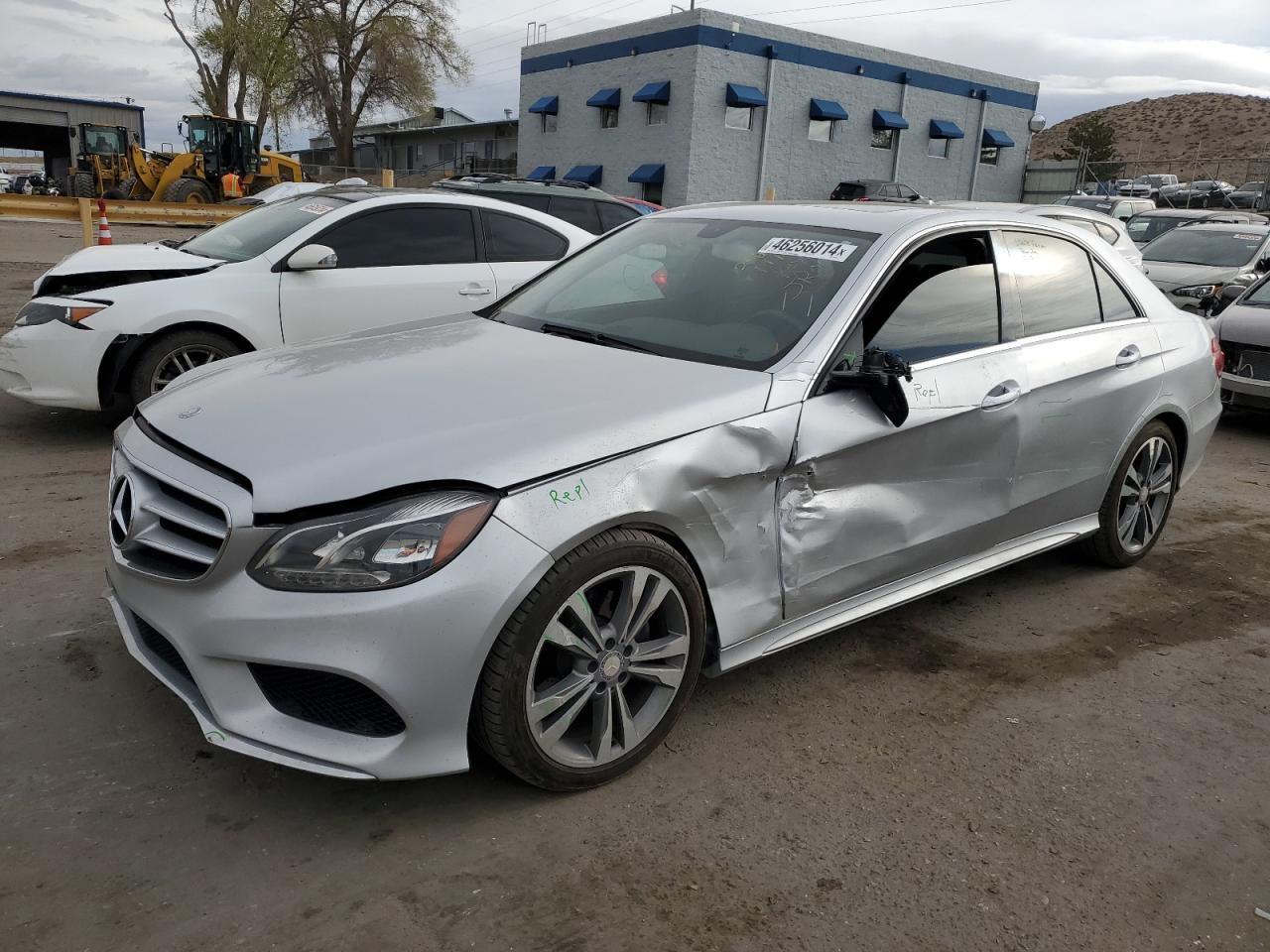 Mercedes-benz E-class 2014