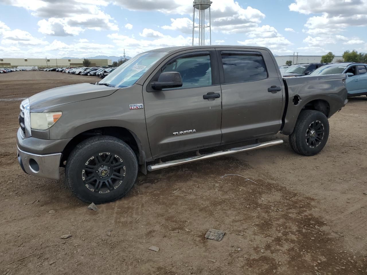 TOYOTA TUNDRA CRE 2011