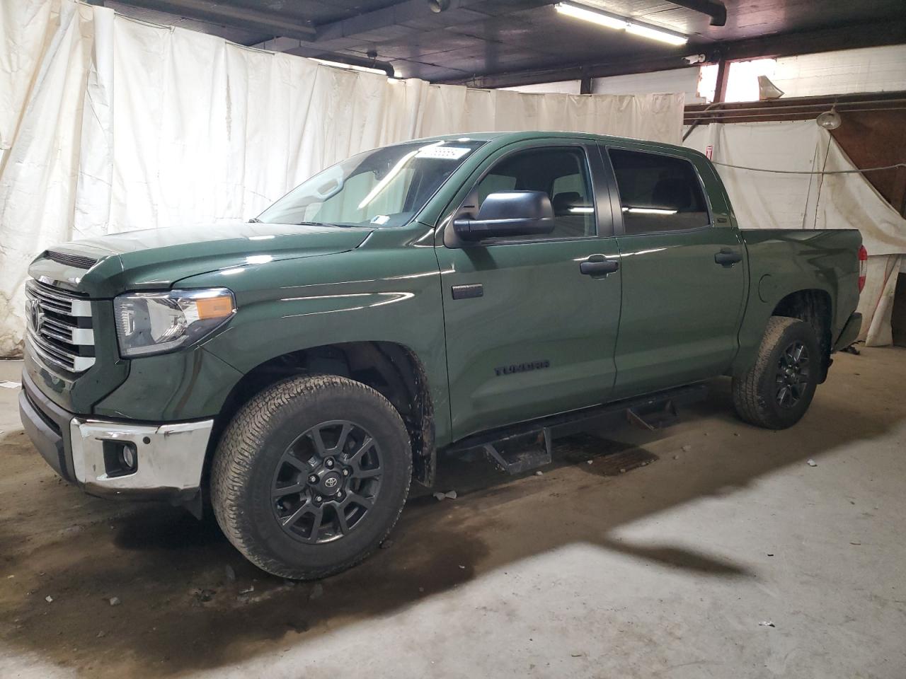 Toyota Tundra 2021
