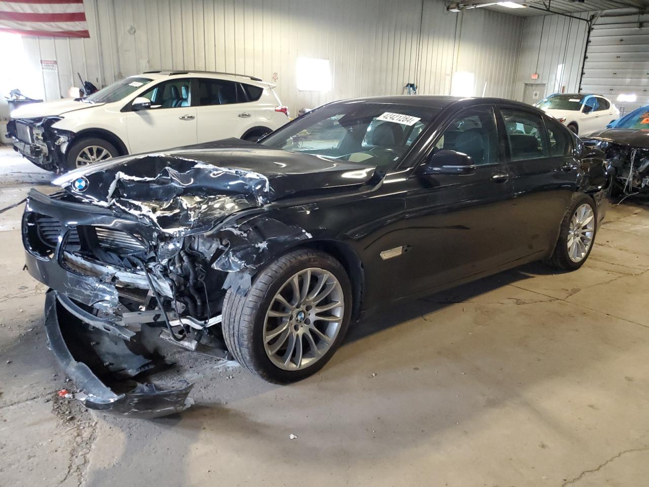 BMW 7 SERIES 2013