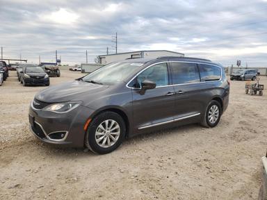 Chrysler Pacifica 2017