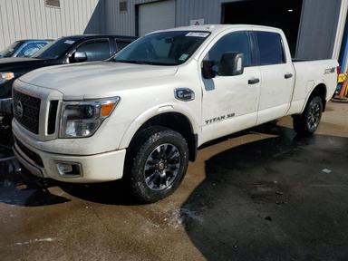 Nissan Titan 2019