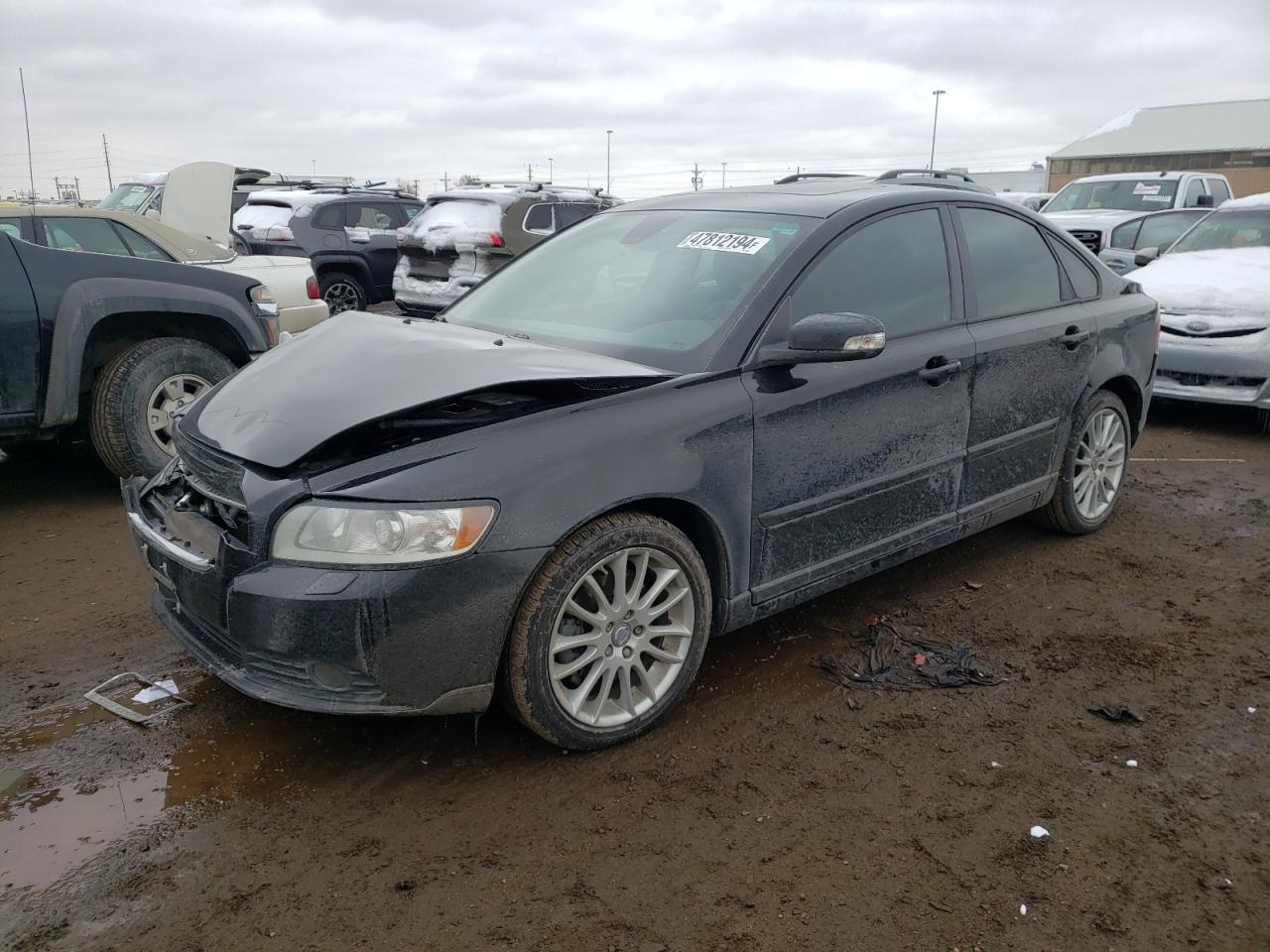 VOLVO S40 2011