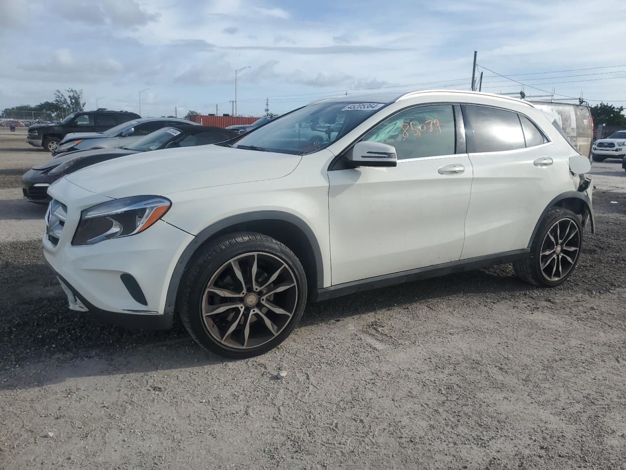 Mercedes-benz Gla-class 2017