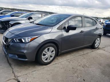 Nissan Versa 2022
