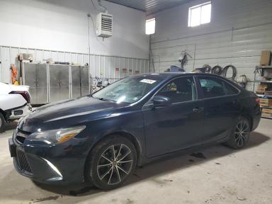 Toyota Camry 2015