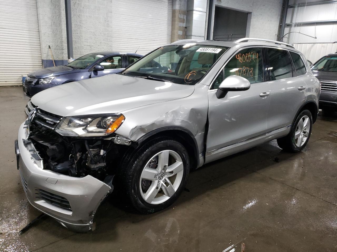 VOLKSWAGEN TOUAREG HY 2011
