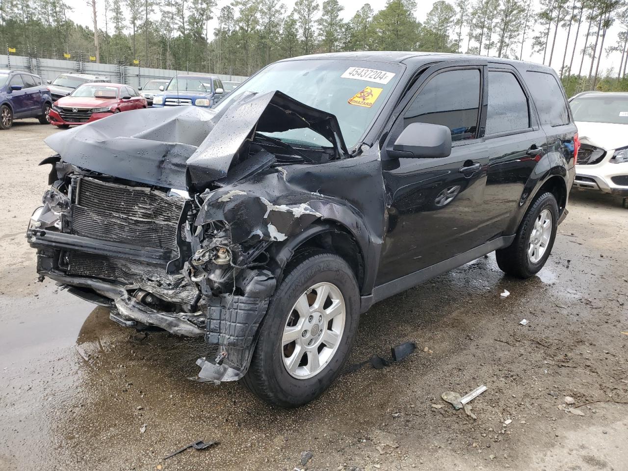 MAZDA TRIBUTE 2011