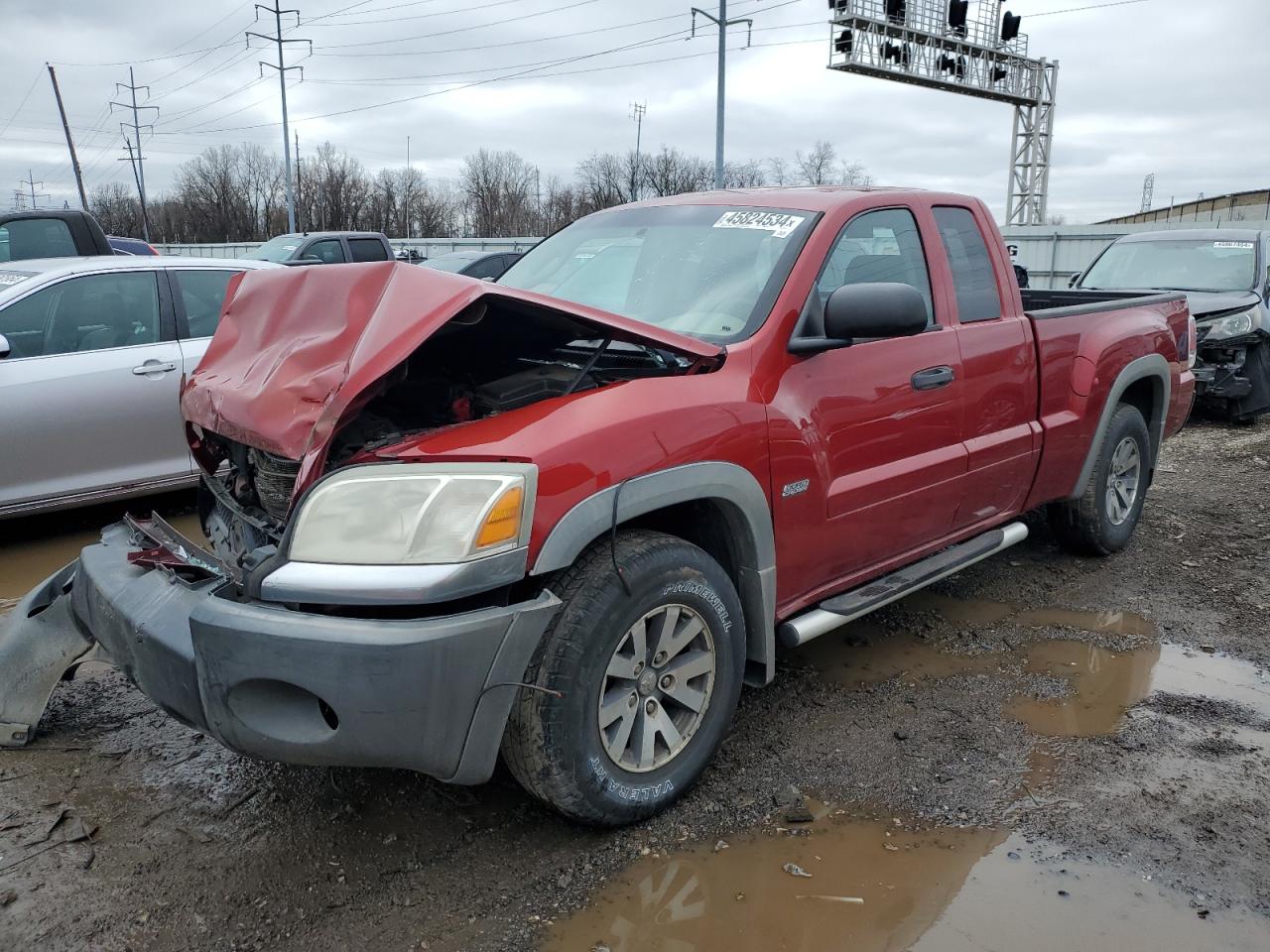 Mitsubishi Raider dur 2006