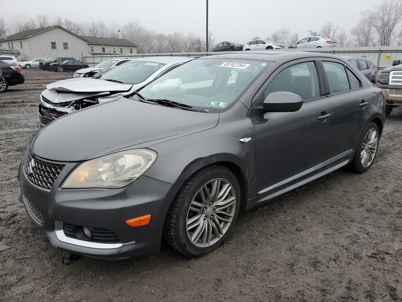 Suzuki Kizashi 2013