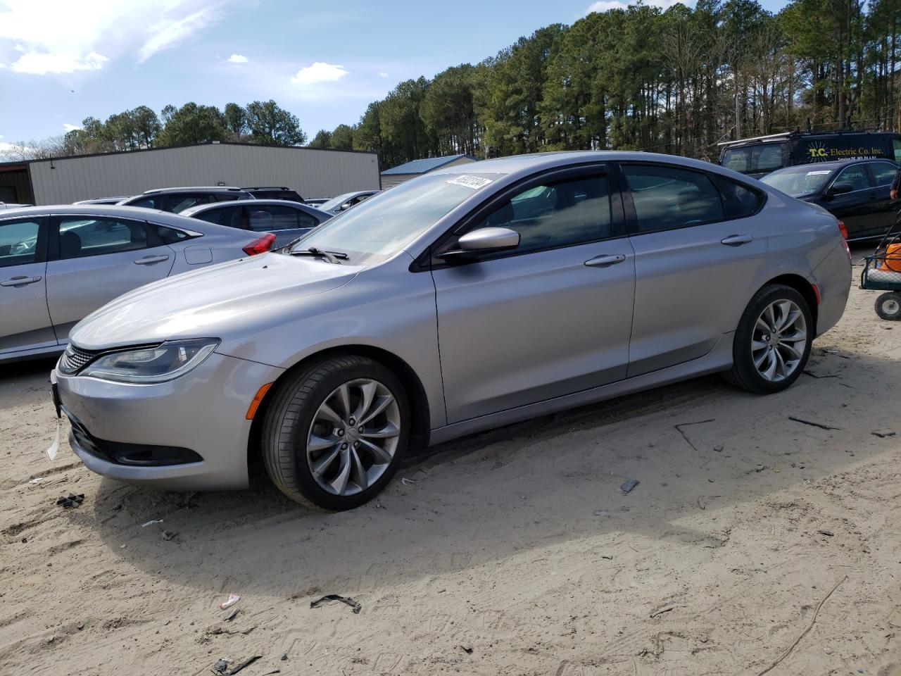 Chrysler 200 2015