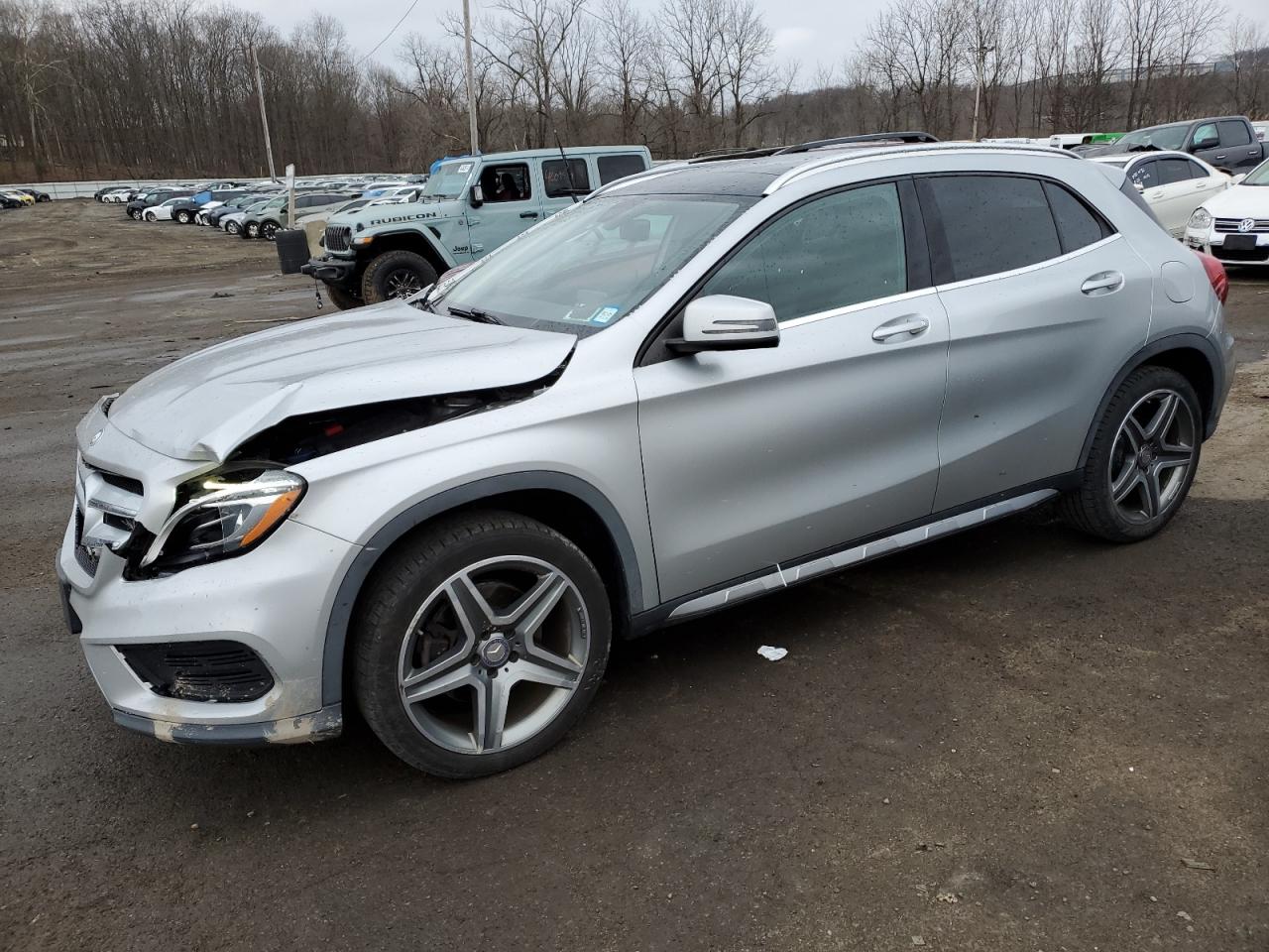 Mercedes-benz Gla-class 2015