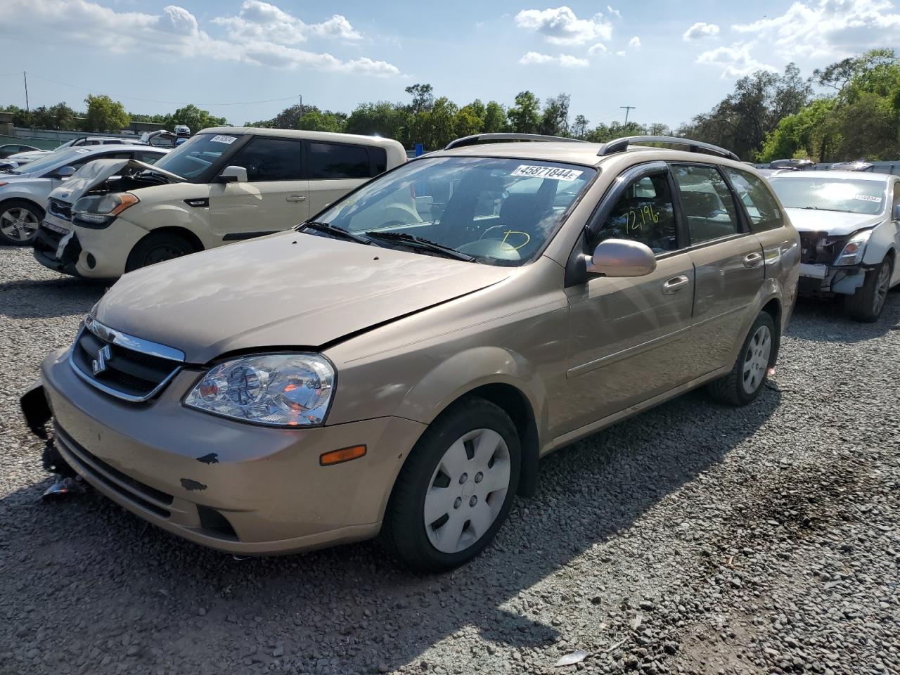 Suzuki Forenza ba 2007
