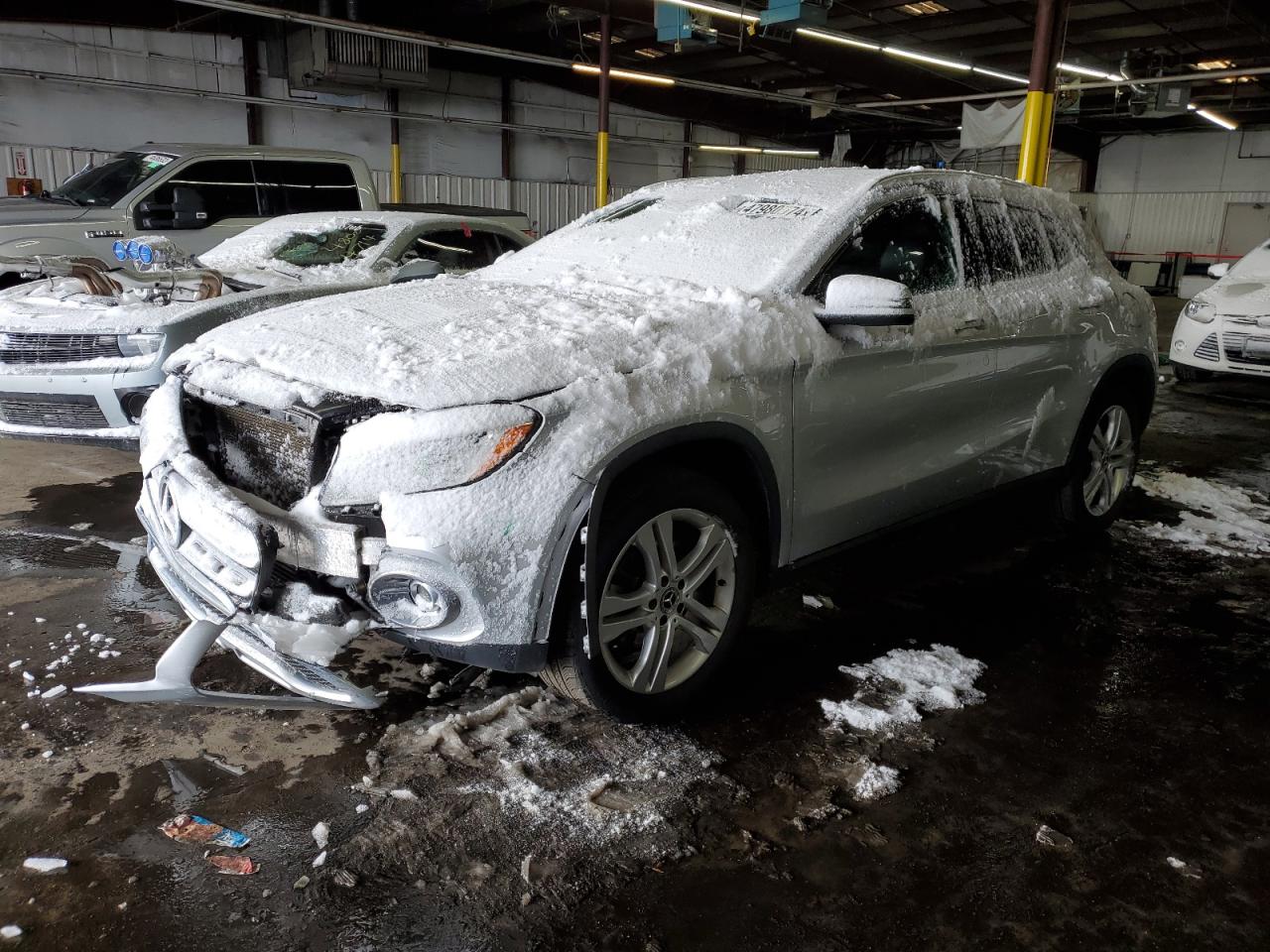 MERCEDES-BENZ GLA-CLASS 2020