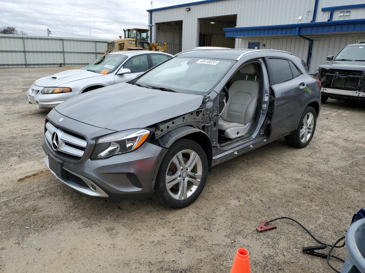 Mercedes-benz Gla-class 2015