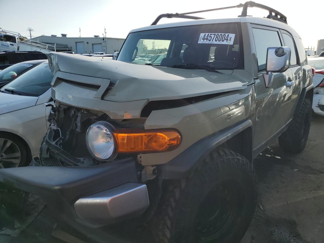 TOYOTA FJ CRUISER 2014