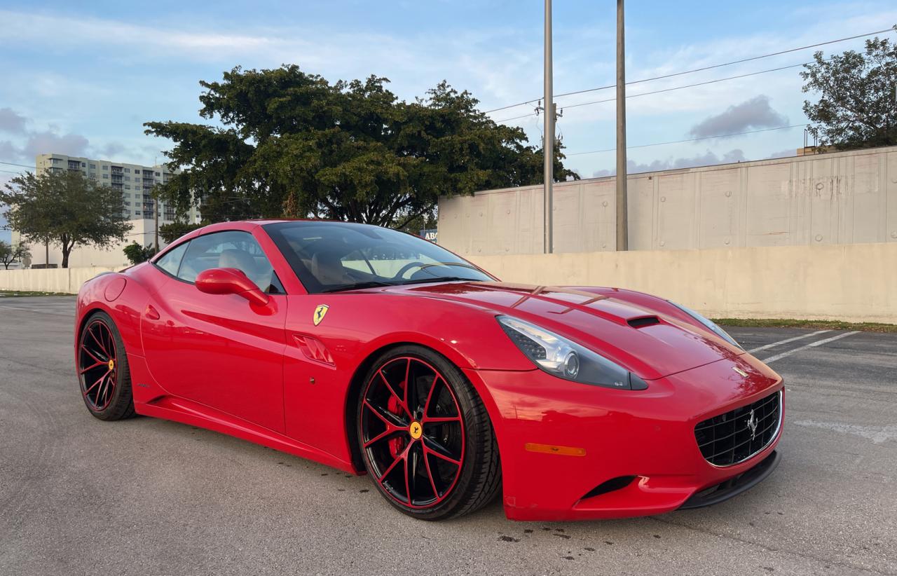 Ferrari California 2012