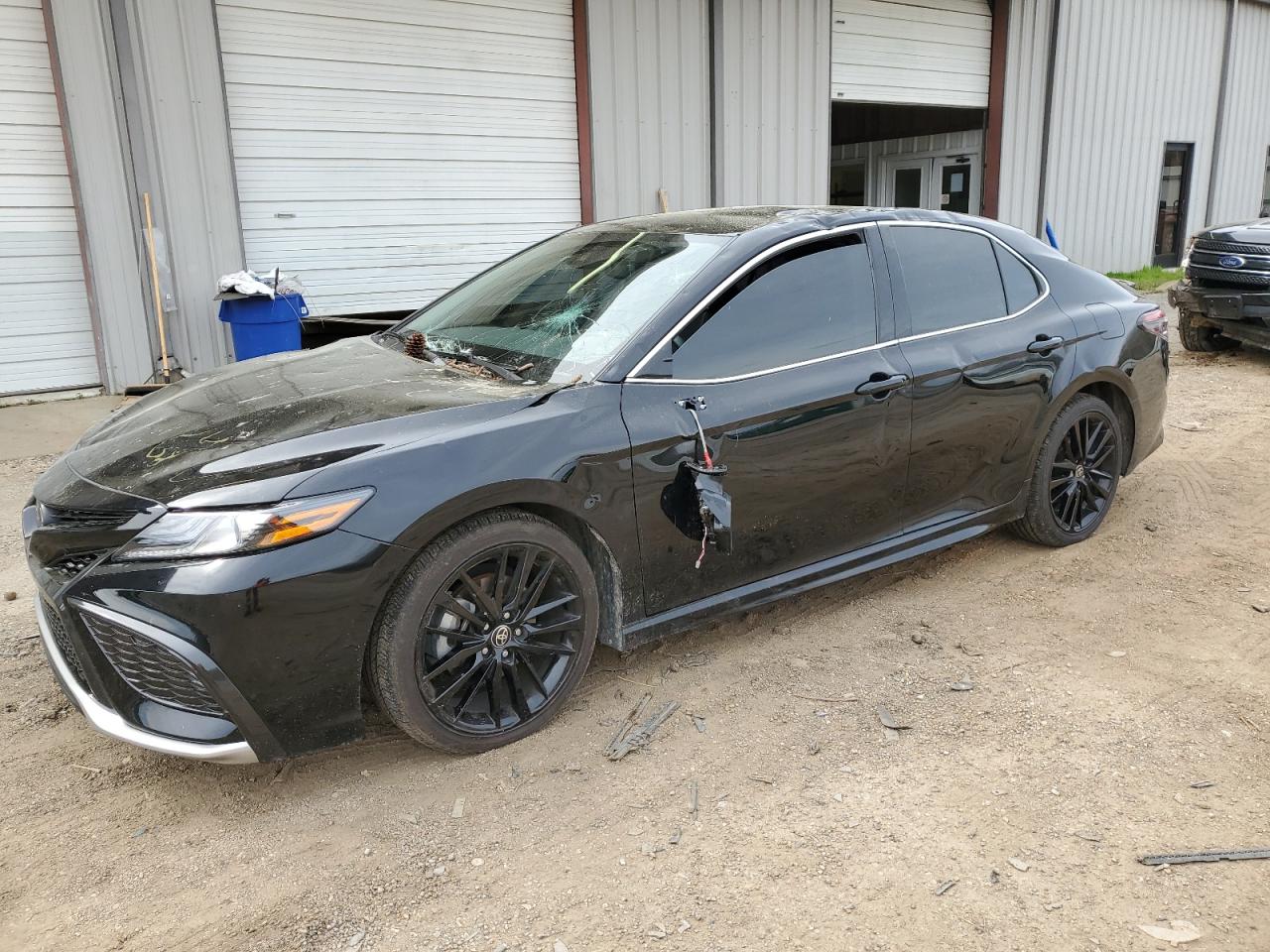 Toyota Camry 2023