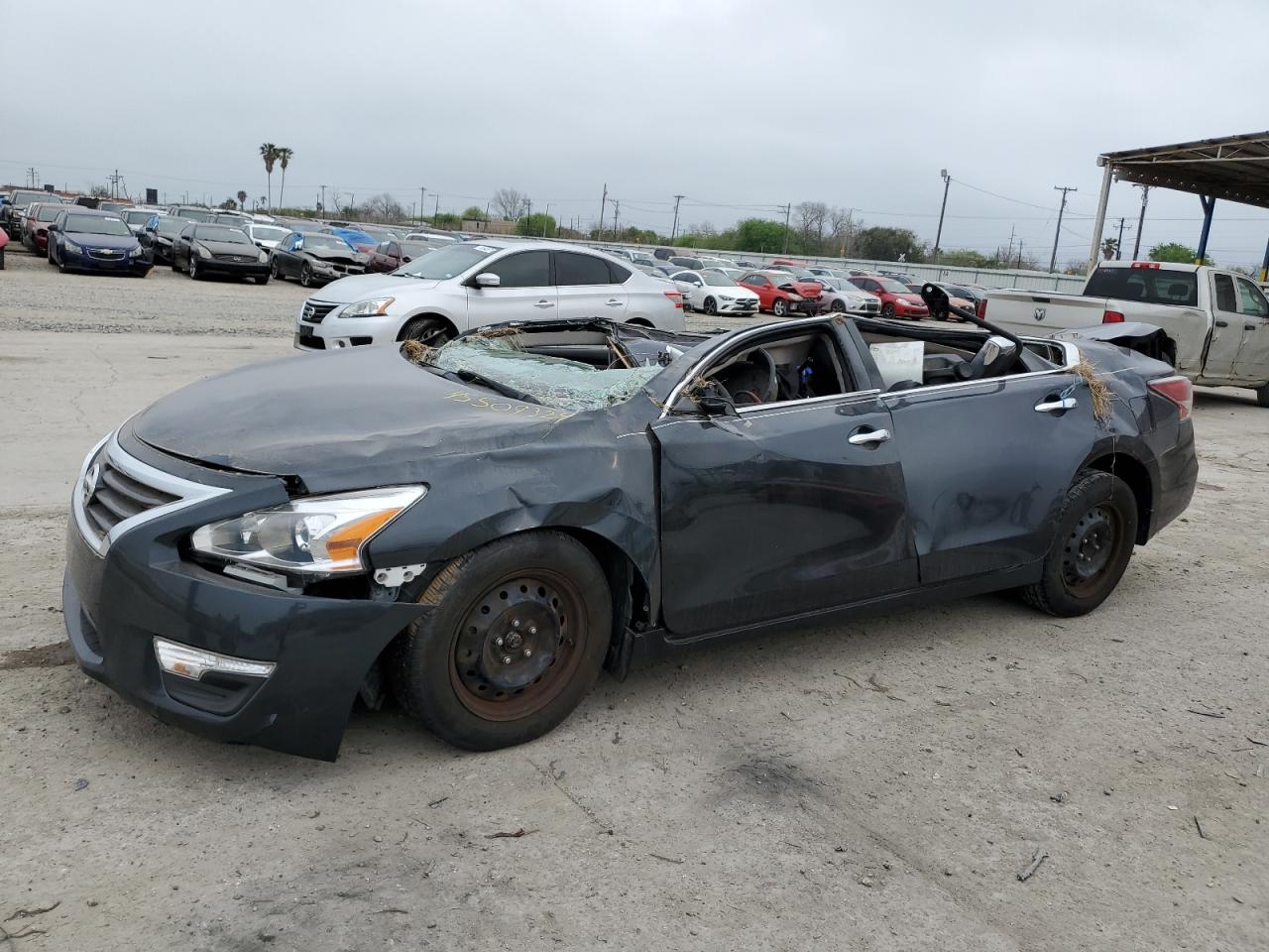 Nissan Altima 2015