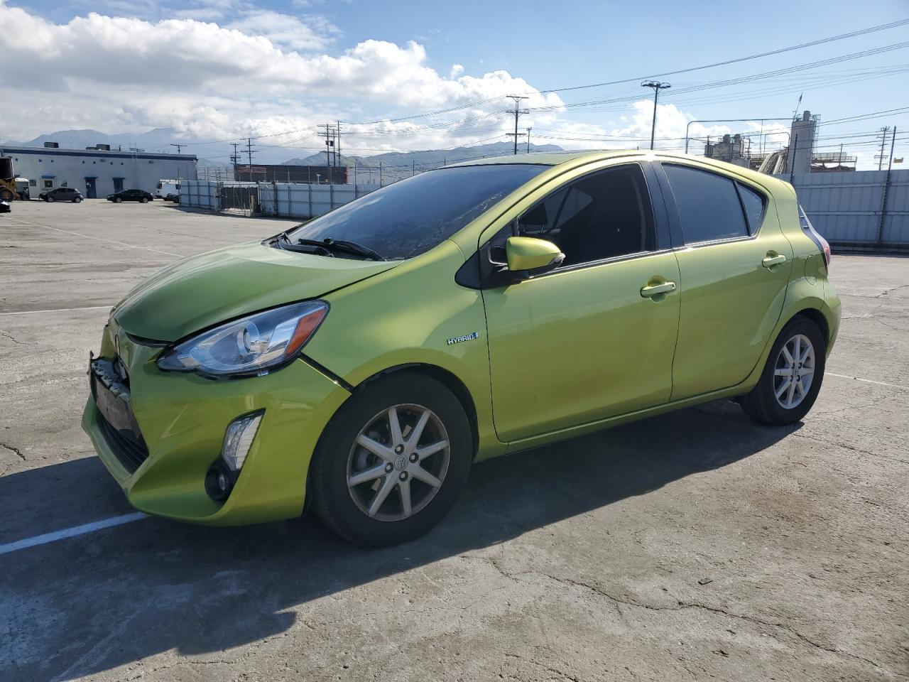 Toyota Prius c 2015